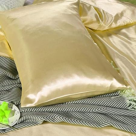 3-Piece Hotel Quality Luxurious Duvet Cover Ultra Soft Silky Satin with 2 Pillowcases(California King Size, Gold)